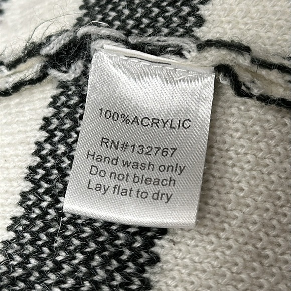 Baciano Charcoal Grey and white Color Block / Striped Knit Long Cardigan, XL - Picture 9 of 9